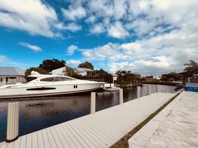 Dock For Rent At 50” Dock Shaddy Banks Fort Lauderdale/ New upgraded dock